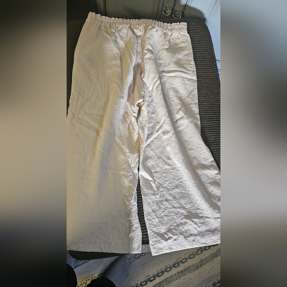 Women's Cream Croped Wide Leg Pants Xl - Picture 2 of 4
